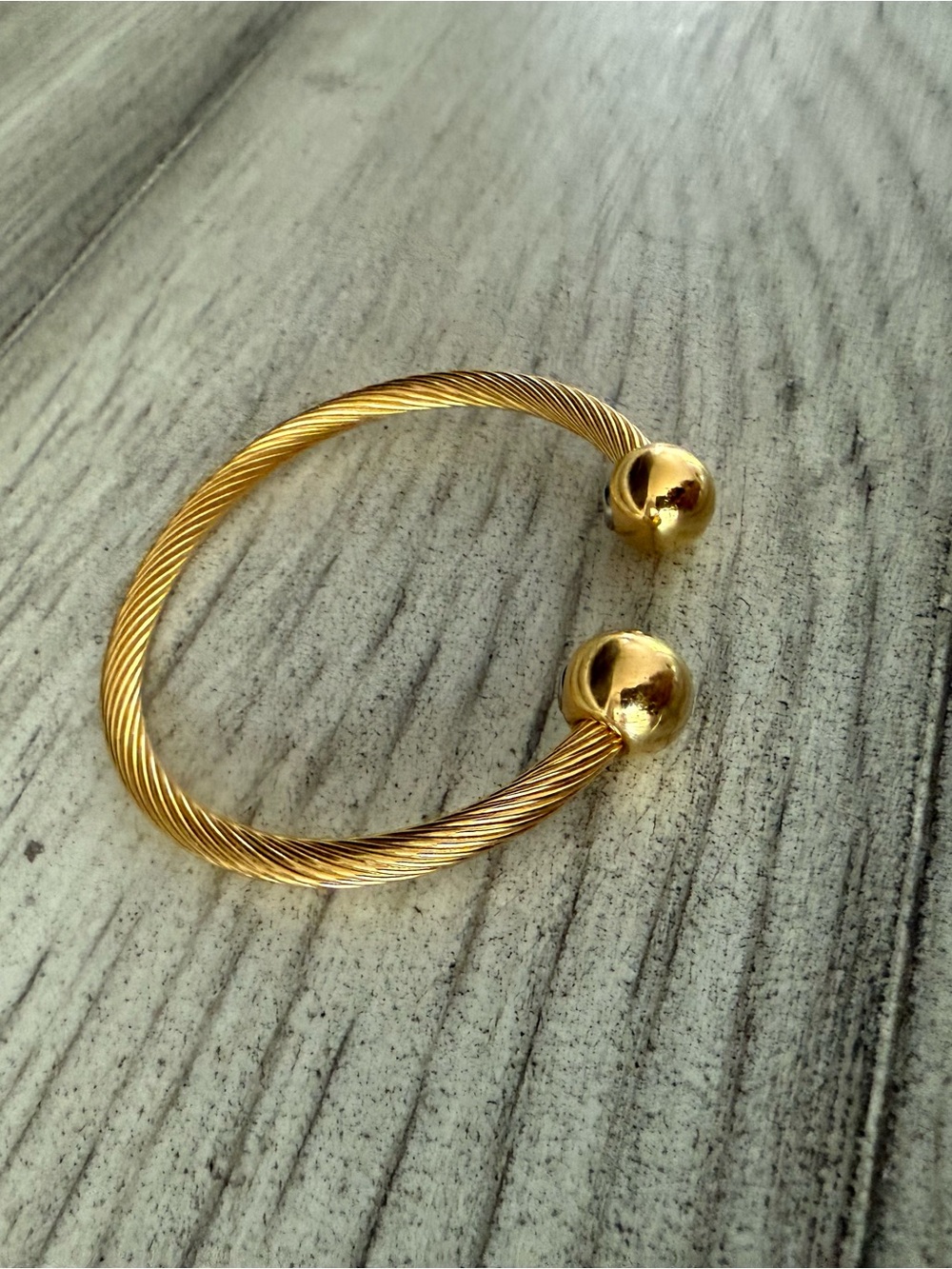 QRay Gold Deluxe Open Twisted Cable Cuff Bracelet with Polished End Caps